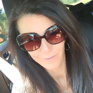 Meet your Posher, Jodie